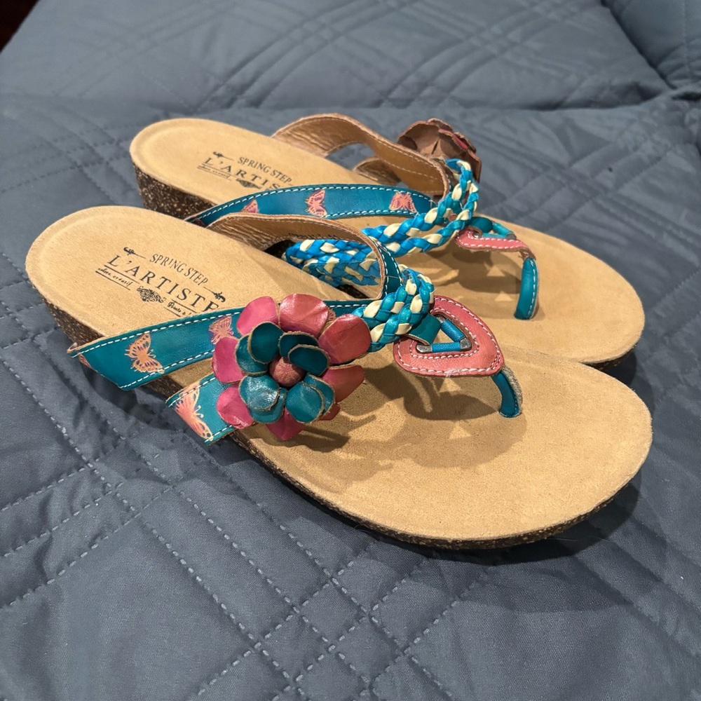 Women's L'Artiste by
Spring Step Chunali Thong
Sandal, Size: 41 US 9.5/10